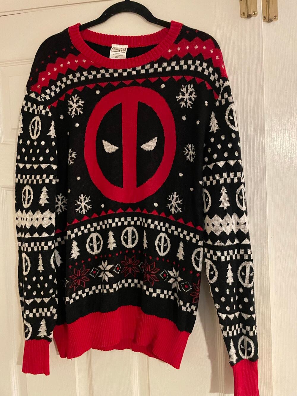 Marvel Deadpool Logo Holiday ugly sweater size XL